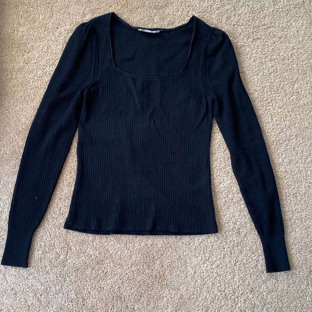Everlane ribbed black top